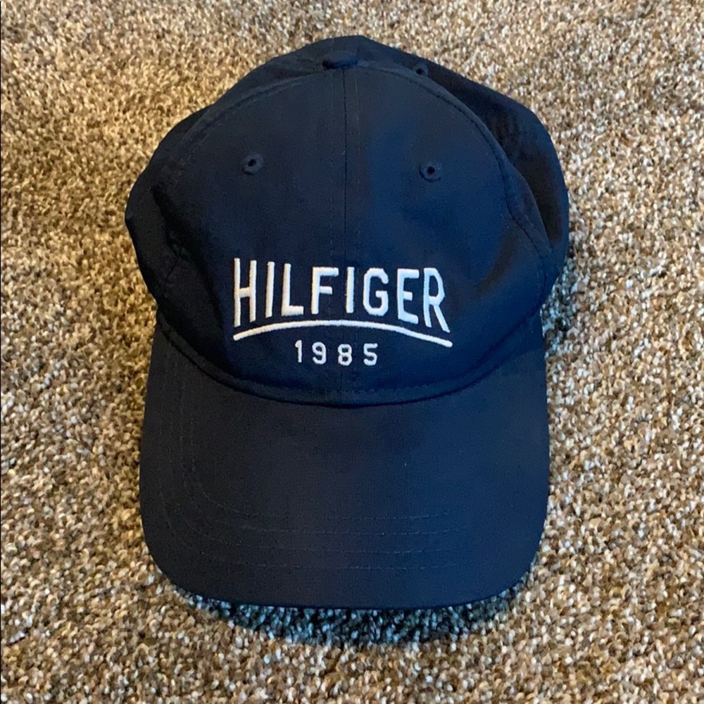 Tommy Hilfiger Adjustable Cap